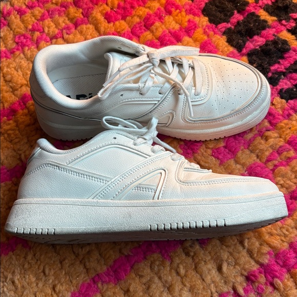 APL White Daily Driver Sneakers - Picture 6 of 9